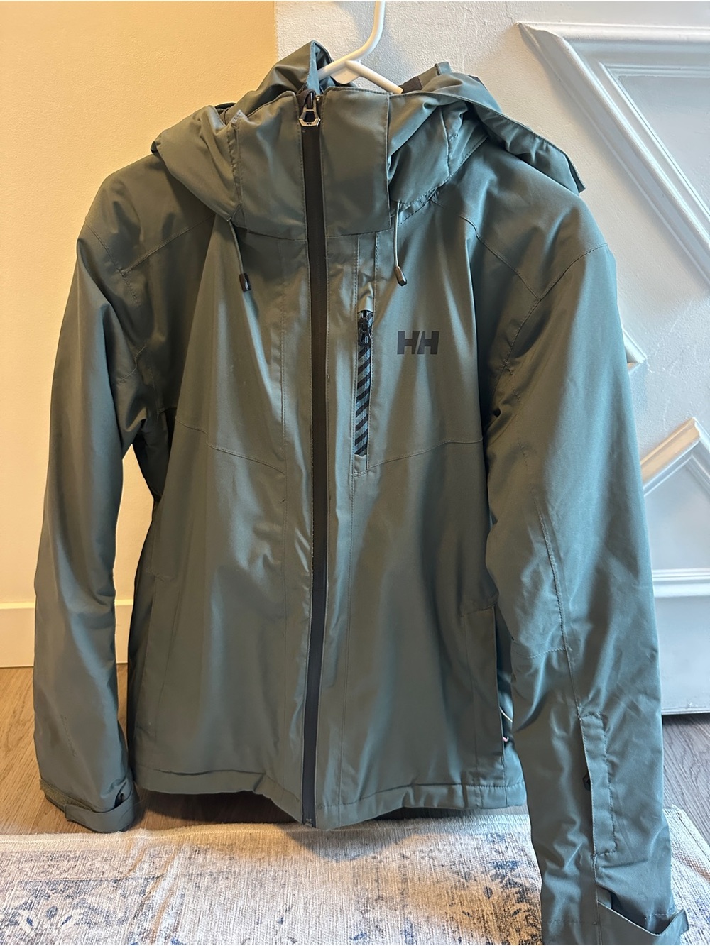 Men’s helly Hansen insulated jacket